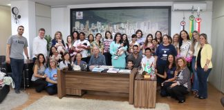 Mães participam de encontro promovido pelo Banco de Leite Humano de Marília