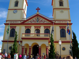 Festa de Agosto de Bom Jesus dos Perdões conta com programação cheia de atrações