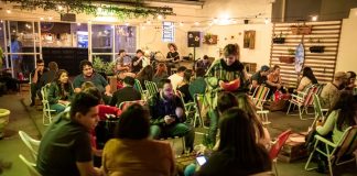 Lolla Bar: nova opção noturna para os amantes de karaokê e videogame Lolla-Bar-Araçatuba-Noturna-Karaokê