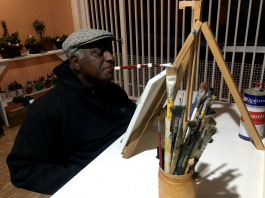 Conheça Tony, o artista que pinta quadros com a boca em Botucatu