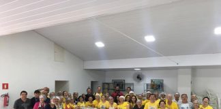 Associação de apoio à pacientes com câncer promove venda de pizzas para ajudar o projeto