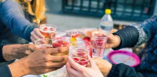 Araçatubenses recebem a primavera com festas Araçatubenses recebem a primavera com festas