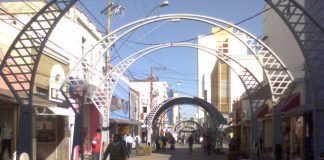 Nova feira noturna distribuirá vouchers de descontos nas lojas do centro feira da estação