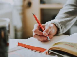 Cursos de línguas gratuito terão inscrições abertas em Jundiaí