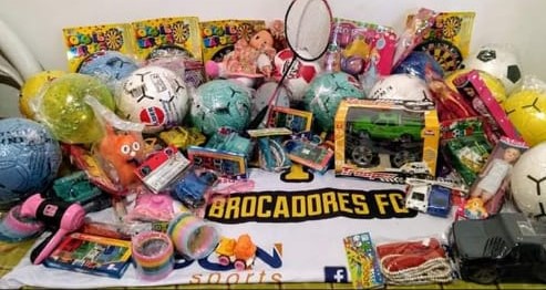 Brinquedos arrecadados pelo futebol solidário em outubro de 2019.