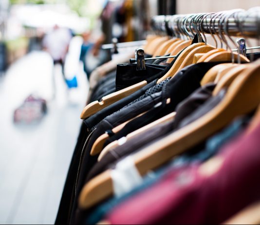 De roupas a eletrodomésticos: Bazar da Cidade Vicentina tem atendimento virtual