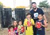Campanha Microlins Solidária doa mais de 30 cestas para famílias marilienses
