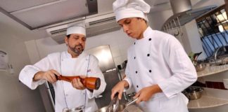 Manda bem na cozinha? Confira 7 vagas de emprego disponíveis hoje, em Marília