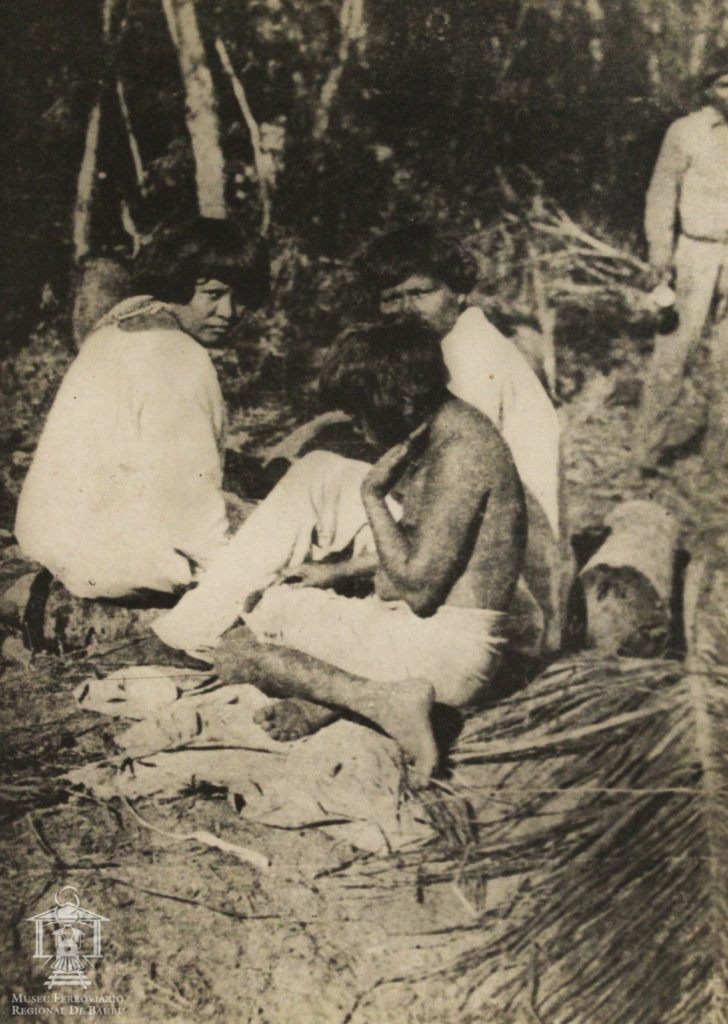 Fotos históricas exibem Índios Kaingang e preservam as origens de Bauru