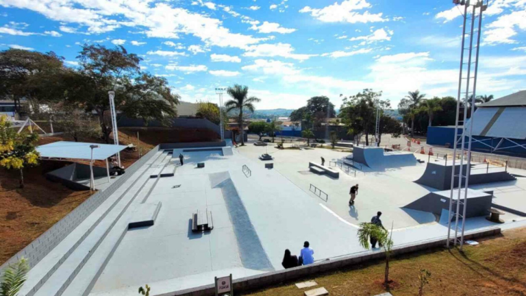 “Pro futuro vou de skate” em Itupeva é voltado para práticas livres e escola de skate
