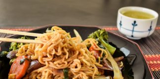 Novidade deliciosa: Fundo Social de Solidariedade anuncia informações para a tradicional venda do yakissoba na FAPI em Ourinhos
