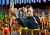 5 bartenders para contratar em Aracaju bartender em aracaju