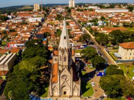 Empresas de São Manuel tem mais de 50 vagas abertas na cidade whatsapp